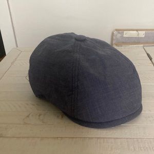 Newsboy style hat